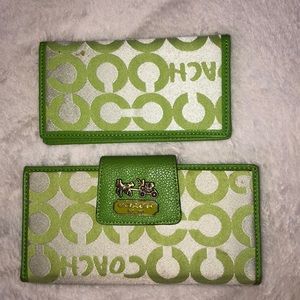 ✨Coach Wallet & Checkbook Cover Set✨
